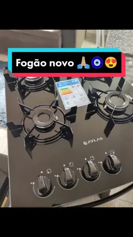 Finalmente um fogão decente ♥️🙏🏼🧿 o antigo tinha comprado usado, e na primeira semana ele já deu problema e ficava vazando gás, e nunca consegui usar o forno 🤦🏼‍♀️ mas com paciência agora deu certo 💭 Chegou em 1 semana pelo site das Casas Bahia, fiquei esperando ficar com frete grátis 😁 #morandosozinha #mudança #moveis #casanova #organização #compras #fogãoatlas 