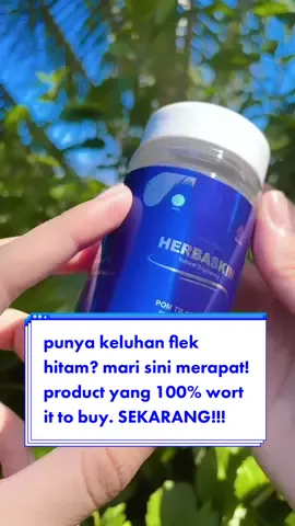 Punya keluhan flek hitam? Herbaskin Natural Brightening 100% cocok di aku. Kamu harus cobain @Herbaskin Natural Brightening #amanpakaiherbaskin #skincareherbal #herbaskin #herbaskin✨ #flekhitam #wajahcerah #darkspot 
