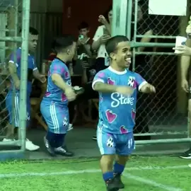 #الاقزام والعمالقهً