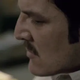 i want u 🧎🏻‍♀️ #javierpeña #pedropascal #foryoupage #fyp 