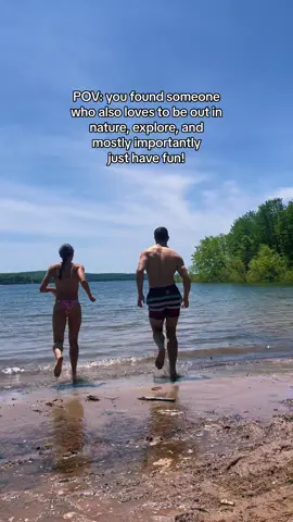 Finding that person that shares your same passion is the best feeling! #traveltiktok #travel #fyp #nature #hikersoftiktok #naturevibes #Hiking #lakeariel #pennsylvania 