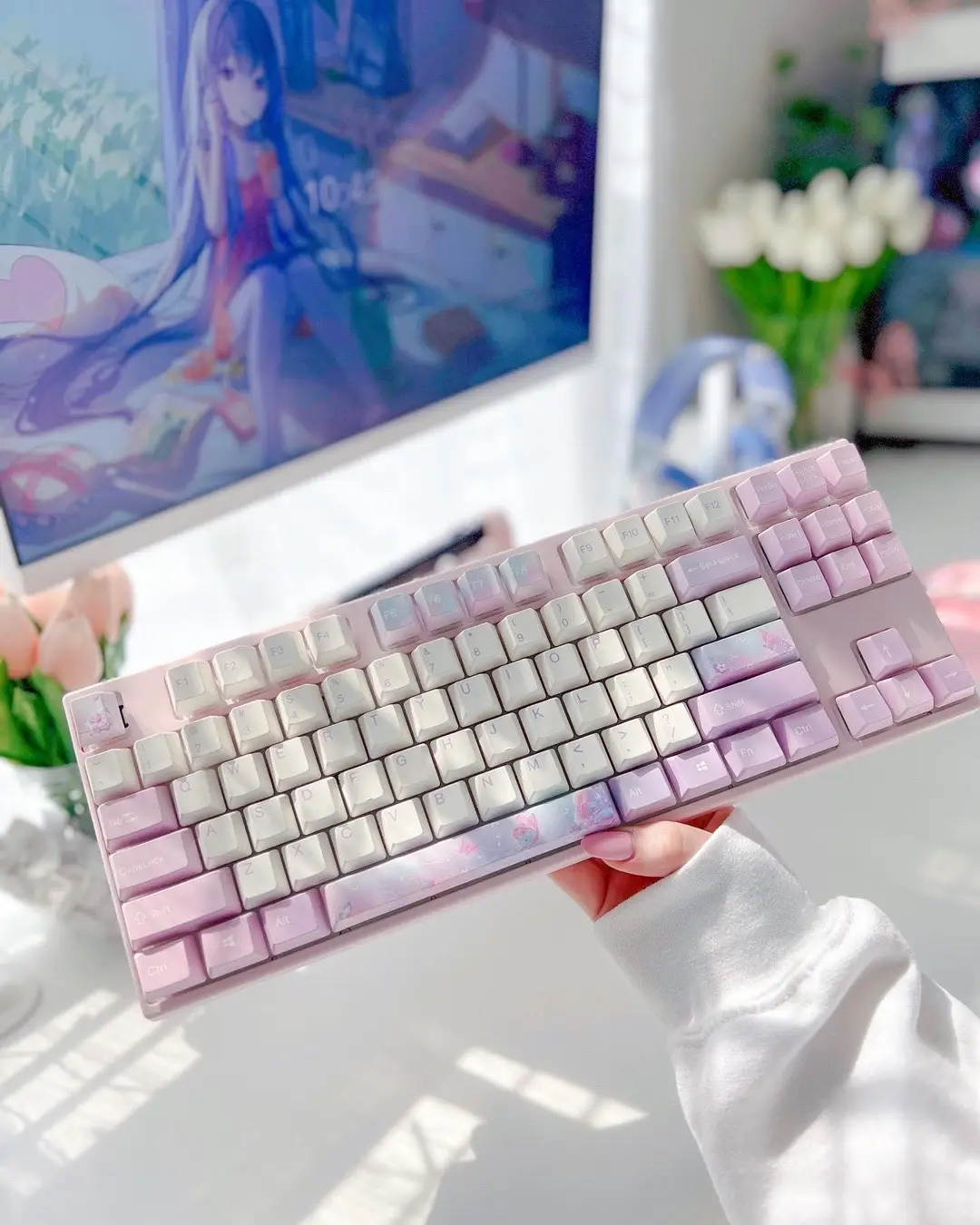 Dreams on board keyboard from @varmilo ! Linked in my amazon storefront  🩷✨#keyboard #keyboardasmr #mechanicalkeyboard #pcgaming #gaming #desksetup #deskspace #GamingSetup #pc #pcsetup 