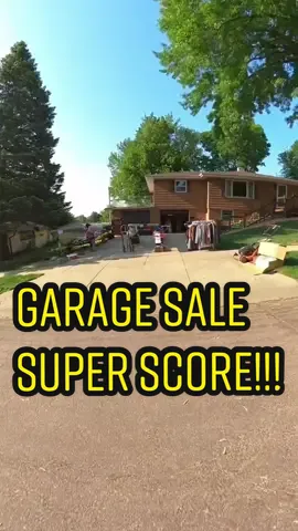 I was not expecting that! Like & Follow For More!! #thriftersifter #garagesalefinds #garagesales #garagesale #yardsalefinds #yardsalefind #yardsale #dreamcast #dinocrisis #powerrangers #powerranger #merrell #wolverineboots 