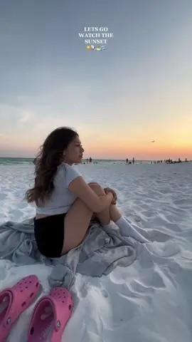 Sunset lover #sunset #comewithme #sundayreset #beach #Summer #asmrsounds 
