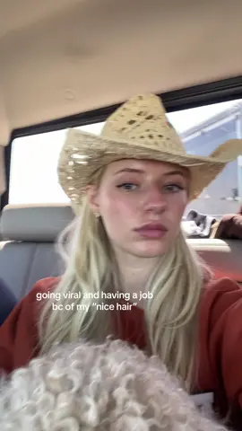🤷🏼‍♀️🤷🏼‍♀️ what can ya do #hairtok #healthyhair #thickhair #hairgoals 