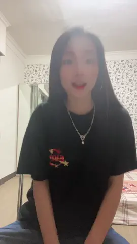 我應該是水晶晶吧😍#fypシ #fyp #流量 #challenge #舞蹈 #dance #羅志祥 #朱碧石 #水晶晶 @羅志祥 