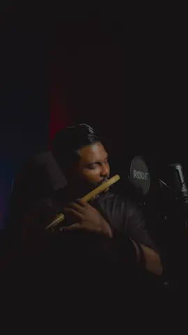 It’s been some time since I posted any flute covers, so here’s one for you guys in conjunction of my birthday❤️ (the ever loving bgm of all time)  • • • #moonu #moonubgm❤️ #dhanush #shrutihassan #anirudh #Love #flute #flutecover #tamilsong #malaysiancover #bgm #devgflute #devg #djbrecords #djb 