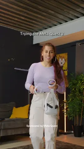 Had so much fun Playing Rezzil Player on the @MetaQuest 2! First time trying a VR game 😂 Gotta keep working on my skills ⚽️⚽️ #QuestPartner Rezzil Player is for ages 13+