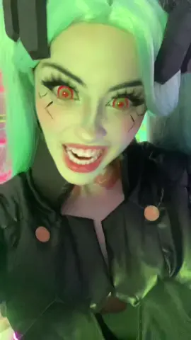 Je vois rien #rebeccacosplay #cyberpunkedgerunners #cyberpunkcosplay #rebeccacyberpunkcosplay #