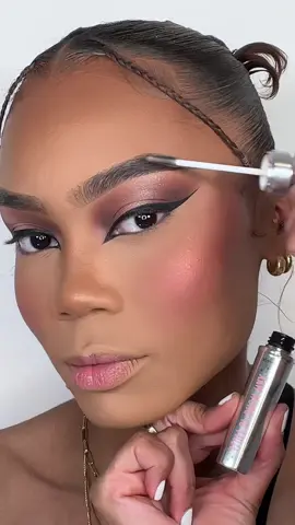 a brow moment🔥 #makeup #mua #viralmakeup #browtutorial 