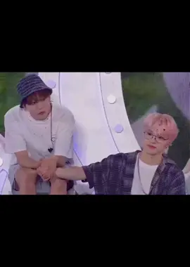 This two really have a very special place in my heart.. I'm not crying.. you aree.. 😭😭😭😭😭 #dinoseventeen #leechan #SEVENTEEN #leedinosvt #DINO #seungkwan #boochan 