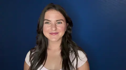 I deserve to see a UFO 👽 comedic monologue from “The Theory of Everything”! #acting #actingreel #selftape #audition #theatre #ActingChallenge #auditiontape #actorslife #actorsoftiktok #atlanta #actor #actingwars #auditioning #auditionlife 