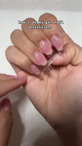 this is how i do my gel extensions and this is a method used by a lot of korean nail artists. i’m not a professional nail tech so take any info from this vid with a grain of salt ;) #domynailswithme #gelnails #gelnailextension #nailasmr #nailsoundasmr #tappingasmr #softgelnails #gelnailtips #gelxnails #gelxtutorial #gelextensionapplication #koreannails 
