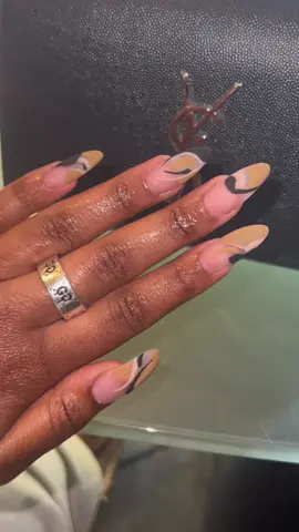 I absolutely love nail days and lets get into these nails 💚🖤 #nails #nailsart #nailinspo #almondnails #nuetralnails #blackgirlmagic 