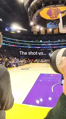 Same moment, two perspectives 👁️#stephencurry #stephcurry #warriors #goldenstatewarriors #dubnation #goldblooded #wardellcurry #klaythompson #draymondgreen #jordanpoole #nbavideographer #nbavideography #nbaphotographer #nbaplayoffs 