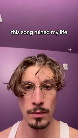 😔