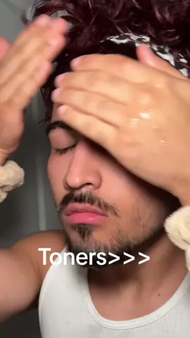 Toners>>Every other step in skincare✨ Using @Olehenriksen Balancing Force Oil Control Toner💚 NOTHING will ever beat the feeling of toner on a freshly washed face and how much it preps your skin for all the upcoming products😭 #toner #skincareroutine #skincaretips #skincaretiktok #skin #menskincare #olehenriksen #olehenriksenpartner #ugccontentcreator #ugcexample #maleugccreator #maleugccreators #curlyhair #curlyhairmen 