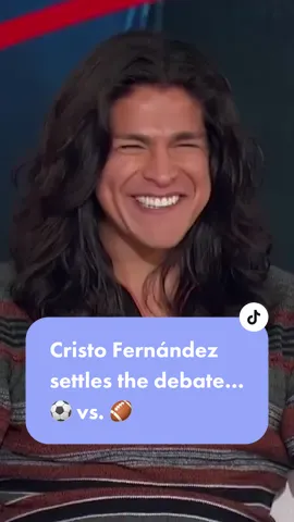 @cristofernandez.mx settles the debate that ⚽️ is the real football as the season finale of #tedlasso premiered today! #cristofernandez #football 