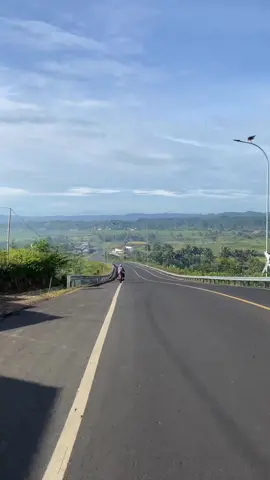 ##videoperjalanan #jalanjalantraveling #kontenjalanjalan #fly #flow #estetikvideo #mentahandijalan #capcuttemplate #jalanjalansore #rekomendasi #idekamaraesthetic #samasamaliburan #fl #templatecapcut #jbsamporakuningn #jbsamporakuningan🔥 #jalanbarukuningan #jalbarkuningan #jalanbarulingkarkuningan #kuningan 