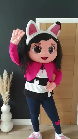 when the catch didn't go to plan 🙈😂 #take1 #epic #fail #OhNo #doll #missy #mascot #missymascot #fy 