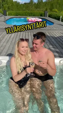 Elkku täytti 23v ja järkkäsin sille yllätyksiä💛🎉🥂 #yllätyssynttärit #syntymäpäivä #maiday #myday #fry * majoitus saatu Airbnb Lempäälä