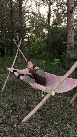 Comfortable and fast bed made of sticks and bedspreads🛏️  #survival #bushcraft #Outdoors #camping Dangerous! Do not attempt to chant indoors or near flammable objects. Be careful with fire and sharp tools! Use protective equipment!
