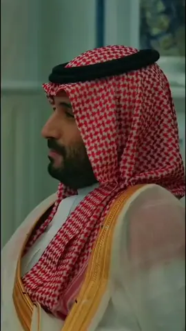 لفة البشت هاذي جايبه راسي 😍#الله_يحفظك #محمد_بن_سلمان #الاردن 