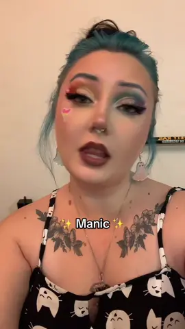 #alternativegirl #gothgirl #bluehair #fyp #midsize #plussize #makeup #mua #beauty #colorfulhair #egirl #chubbyqueen #emo #emogirl #mom #MomsofTikTok #altmom #gothmom #lipsync #elderemo #lipsyncaudios #Pride #pridemonth #rainbowmakeup #pridemakeup #pansexual #pansexualmakeup 