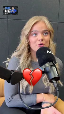 Lytt til hele episoden der du hører podcast🎧 @Linnealotvedt 💕 LINK I BIO - #linnealotvedt #forhold #kjærlighet #kjæreste 