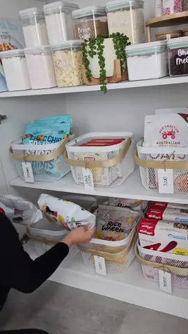 You can never have too many snacks in the pantry! 🍫🍿 Our white Mesh Storage Baskets are great for keeping boxes and packaged food all together. Easy to fill or carry out to the kitchen bench, you'll never have your arms full again! 😁 #pantrygoals #pantrydesign #spicerack #pantryorganisation #foodstorage #kitchenstorage #pantryinspo #kitchenstorageideas #pantrystorage #modernkitchens #stylishkitchen #kitchentips #kitchensolutions #kitchengoals #storageinspo #kitchenorganisation #interiorstyling #interiorinspiration #interiorstyle #homedecor #interiordesign #interiorinspo #instadecor #instahome #professionalorganiser #decluttering #declutteryourlife #clutterfree #declutterchallenge #decluttermylife