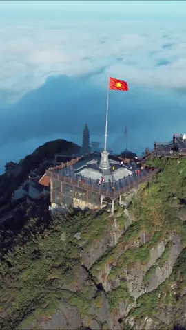 Fansipan Flycam Peak | City In The Clouds | Beautiful Scenery in Vietnam  Source: Flycam 4K #vietnam#sapa#fansipan#fansipanlegend
