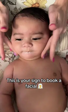 Looking for baby smooth skin ✨✨✨ #GrandesDeclaracoesRenner #facial #dermaplaningfacial #fyp #baby #babyhumor 