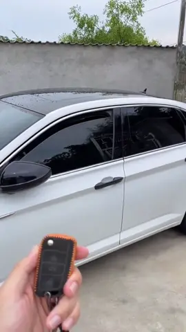 #CapCut Car one-click automatic window lifter, low configuration immediately becomes high configuration, also with anti-clip function #carsupplies  #cargoods  #window #automatico #automaticlift  #technology #carwindow  #control #windowlifter  #obd #obdwindowlifter #fyp 