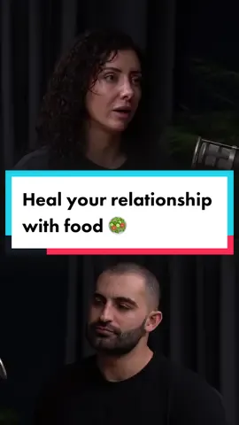 Feminism, Food & Freedom: Nutrition Expert @emiliathompsonphd joined Ty Temel on episode 19 of the Off Script Podcast. Listen via link in bio & stories 🎙 #nutrition #food #diet #dietculture #nutritionist #emiliathompsonphd #emotionaleating #disorderedeating #eatingdisorderrecovery #exercise #Fitness #wellness #wellbeing #mindset #healing #bodybuilding #feminism #genderequality #holisticnutrition #intuitiveeating