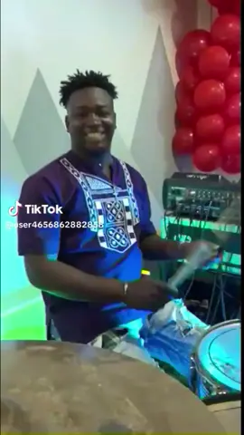 petit cailloux 🥁🥁🥁