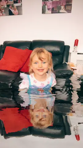 This trend is hilarious, she asked me i want to swim but not pretend 🧜🏻‍♀️ #trend #mermaid #thelittlemermaid #toddler #disney #fyp #foryoupage 