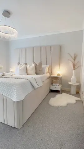 The golden hour ✨🫶🏻 featuring our mirage duluxe bed 🎥 #homedecor #bespoke #handmadefurniture #luxuryhomes #luxurygoods #bed #bedroomdesign #luxurybedroom #hotelvibes #onlineshopping 