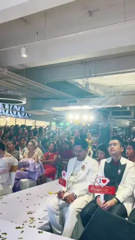 THE MOVE မှာကျင်းပပြုလုပ်နေတဲ့ စိန်နန်းတော်ဆိုင်ဖွင့်ပွဲကြီးမှာ လာရောက်၀ယ်ယူအားပေးကြတဲ့ ချစ်Customers များကို ကျေးဇူးအထူးထင်ရှိပါတယ်...😘😘😘😘😘 ညနေ ၅နာရီမှ ၈နာရီအထိ အနုပညာရှင်များရဲ့ ဖျော်ဖြေပွဲကိုလည်း လာရောက်အားပေးကြဖို့ ဖိတ်ခေါ်လိုက်ပါတယ်.......😍😍😍😍