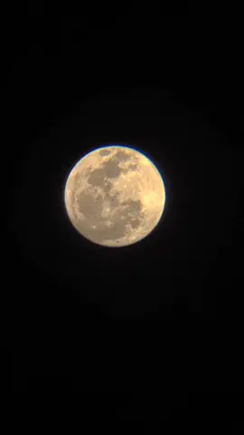 supermoon yang cantik bgt malam ini. #darkmood #astrophile #astrography #TentangBulan #moon #Bulan #supermoon 