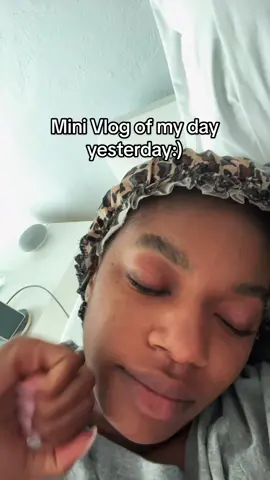 Mini vlog of a little bit of my day yesterday!:) #minivlog #grwm #Vlog #vlogs #dailyvlog #DailyRoutine #vlogger #minivlogs 