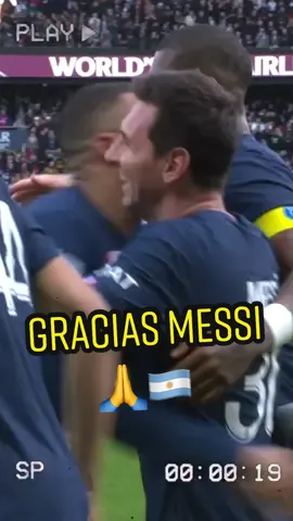 🇫🇷 Merci Messi 🤝 Gracias Leo 🇦🇷 #Ligue1UberEats #SportsTikTok @psg 