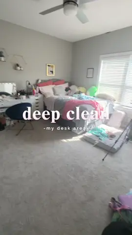 this is one of my fav things to do!! what a great way to start the first day of my summer break! #SelfCare #itzemmala #fyp #roomreset #cleaningmotivation #roomclean #microinfluencer #bedroomdecor #cleaningdesk #roomdecorideas #roomtransformation #room #cleanroom 