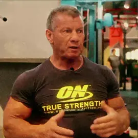 #mature #maturemen #daddysboy #daddyissues #grandpa #veins #grandpa #muscleman #muscle #hot #daddies #bodybuilding #bodybuilder #beard #sexy #hombresmayores #maduros  #madurosgays #madurosabroso #fakebody #fakebody⚠️ #FAKEBODY 