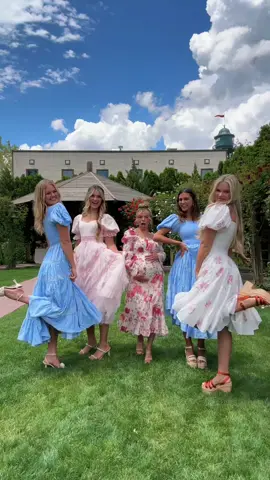 ofc we had to do a fit check 😙🤍🎀🎂 @jessakae #gardenparty #summeroutfit #summerdresses #teapartydress #flowydresses #outfitinspo 