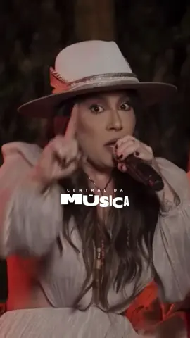 É que eu me amo bem mais… #musica #sertanejo #tipografia #status #lauanaprado #fy #fyp 