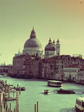 Venice💫🤍 #lanadelrey #60s #italy #venice #film #lanatok 