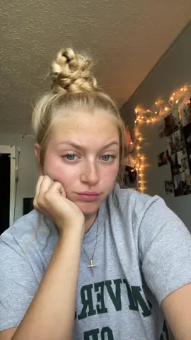 #taylorswift 