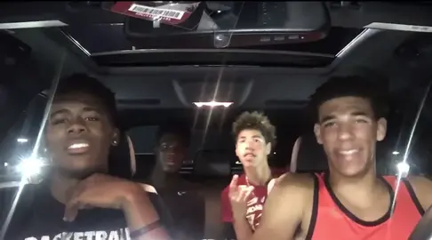 Lonzo ball freestyle 🎤 he actually went tuff 🥶 #basketball #mello #lonzo #lonzoball #mellofamily #freestyle #cold #offthedome 