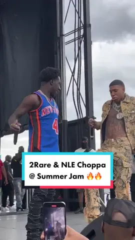 @NLE choppa & @2RARE🇬🇭🇳🇬 gettin crazy on stage at @HOT97 #SummerJam 🔥🔥 #BET #WhereBlackCultureLives  #NLEChoppa #2Rare 