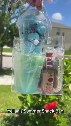 Yellaa’s Summer Snack Bag 🔥🤤 Blue Razz Lemonade, Mango, Tropical Punch, Pineapple Cherry Pick One We Got Flavorsss 😋 #candygrapes  #candyfruit  #snackbag  #hoodsnacks  #candyfruittampa  #infusedcandy  #viraltiktok #foryou  #snackpack   ✨Orders Can Be Placed Thru Link In Bio I Accept Cashapp Or Apple Pay  ✨ Follow @everythingdippedbyyellaa for more content